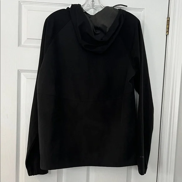 McKinley Black Windbreaker for Men - Picture 3 of 3